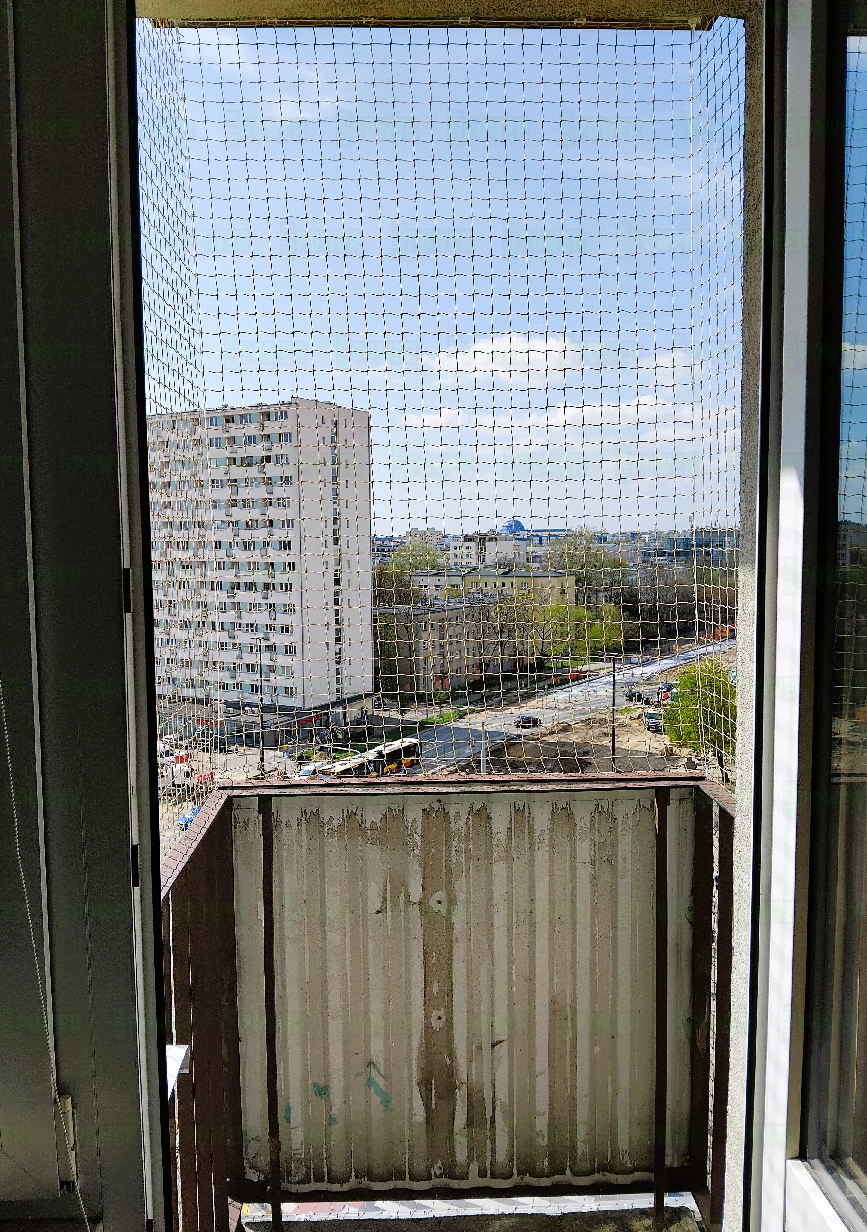 Wzmocniona siatka na balkon dla kota z montażem Warszawa