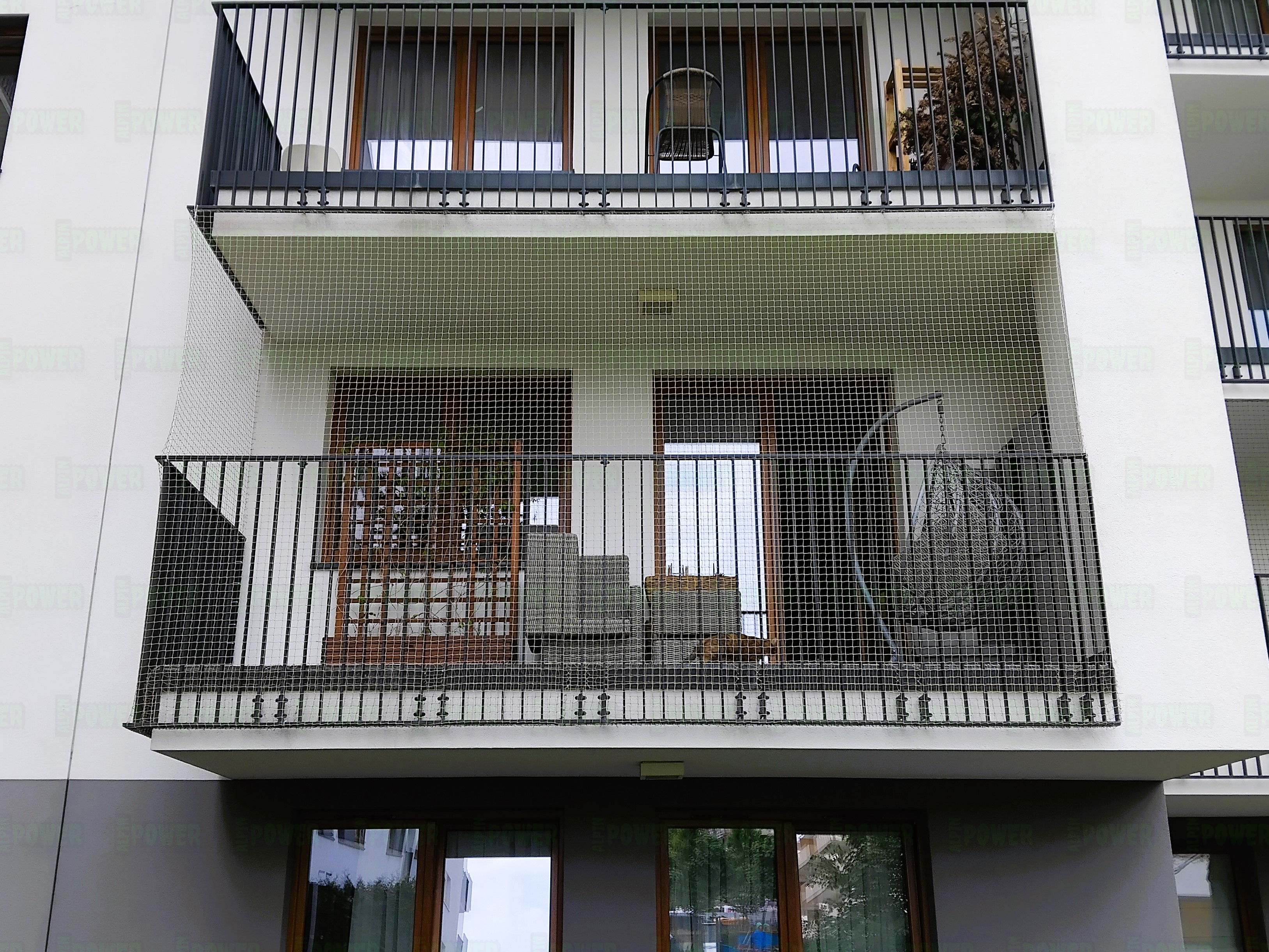 Montaż siatki ochronnej dla kota na balkon bez wiercenia Warszawa