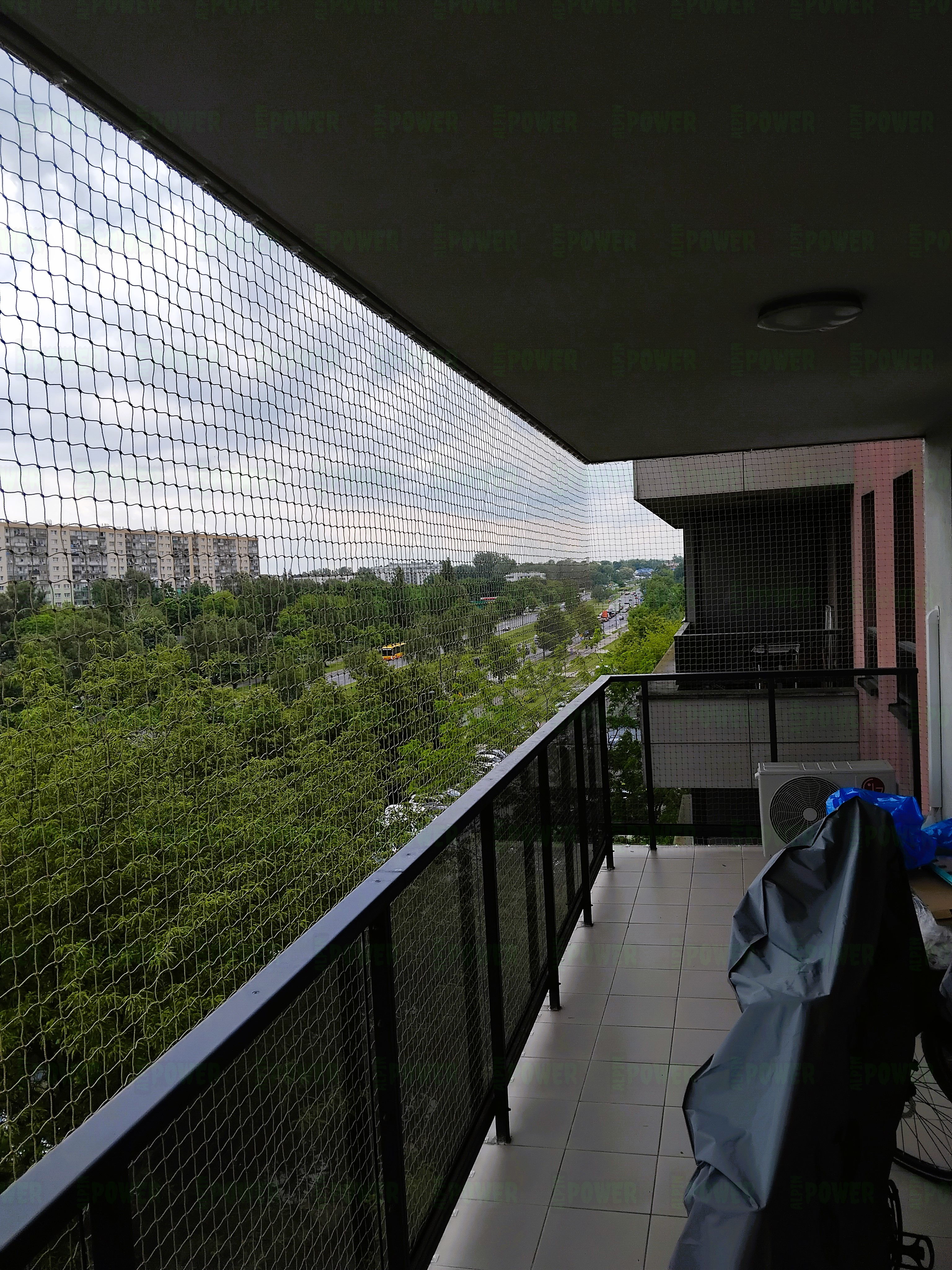  Montaż siatki zabezpieczającej na balkon bez wiercenia Warszawa