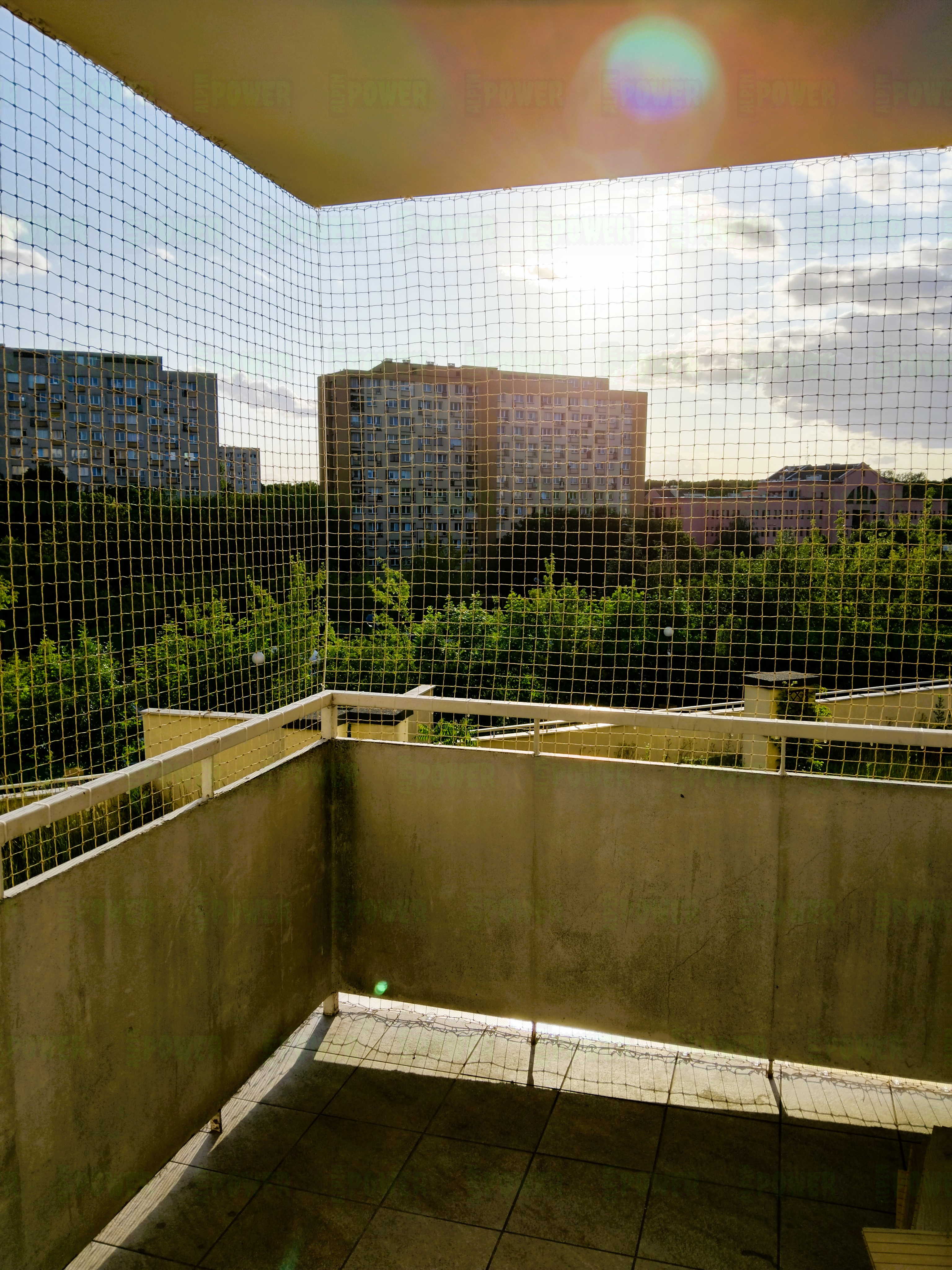  Siatka na balkon dla kota montaż