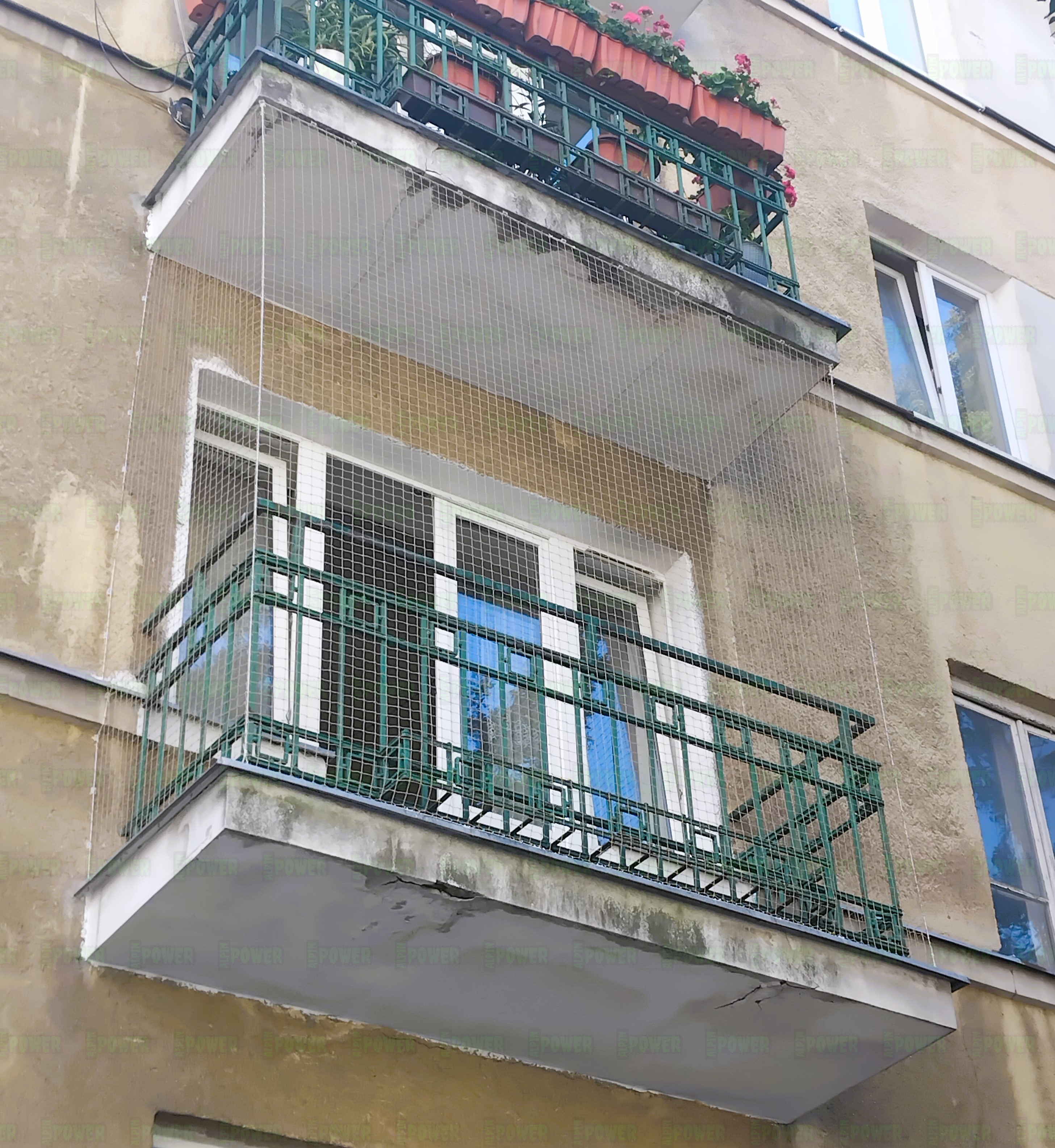  Siatka ochronna na balkon dla kota