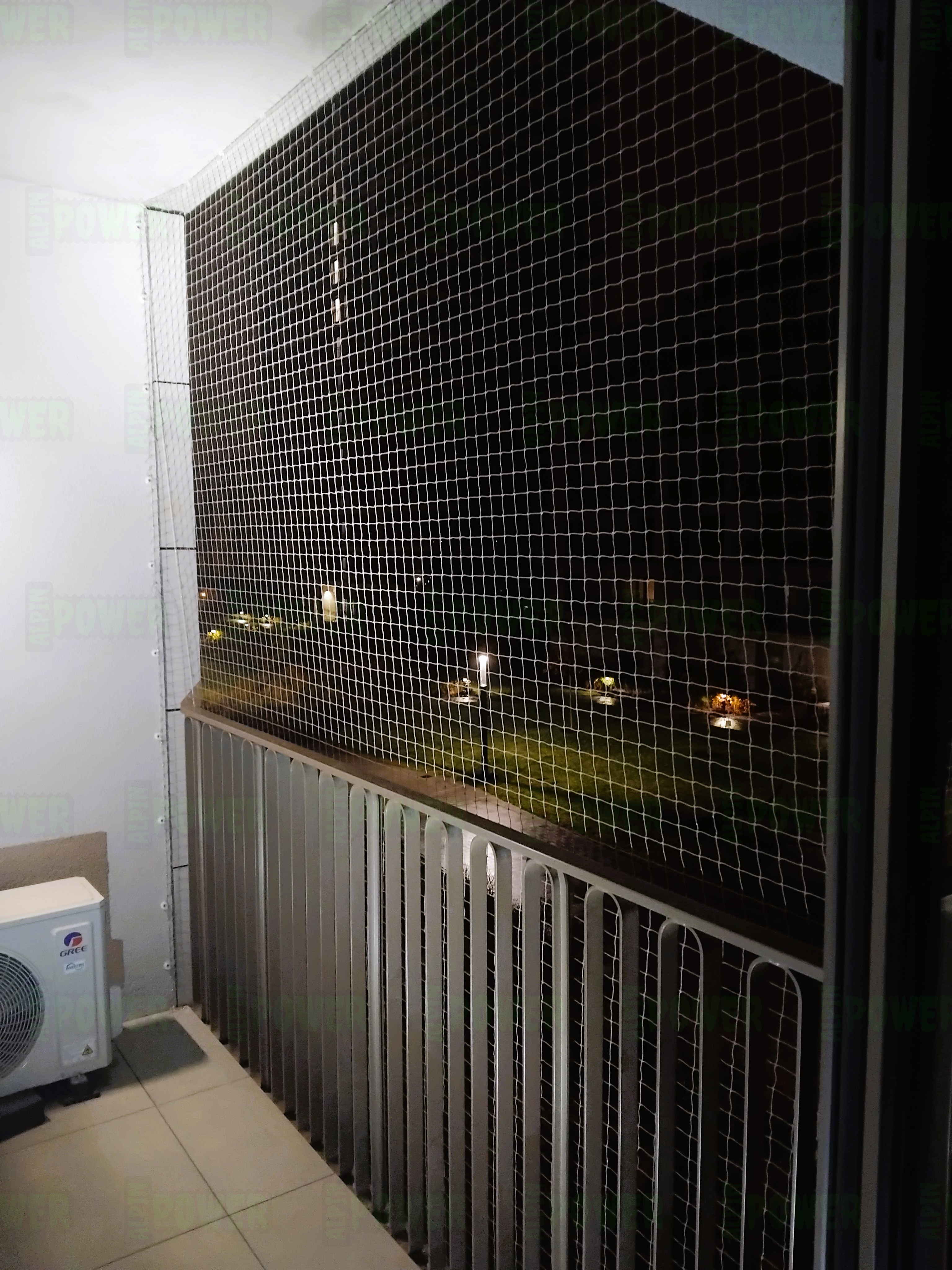 Montowanie siatek dla kota 